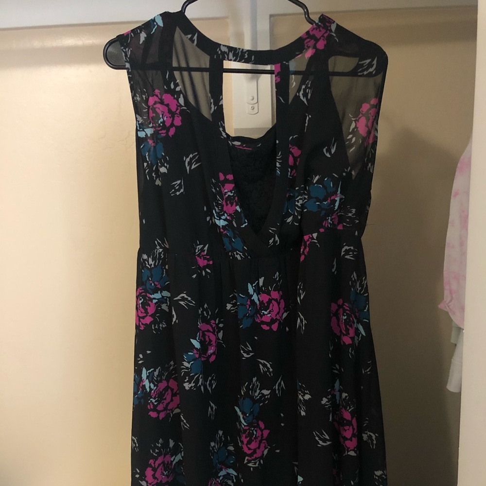 Floral women’s dress